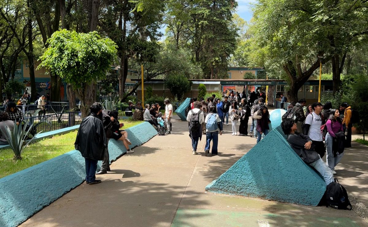 UNAM fortalecerá la salud mental de los estudiantes de bachillerato UNAM fortalecerá la salud mental de los estudiantes de bachillerato