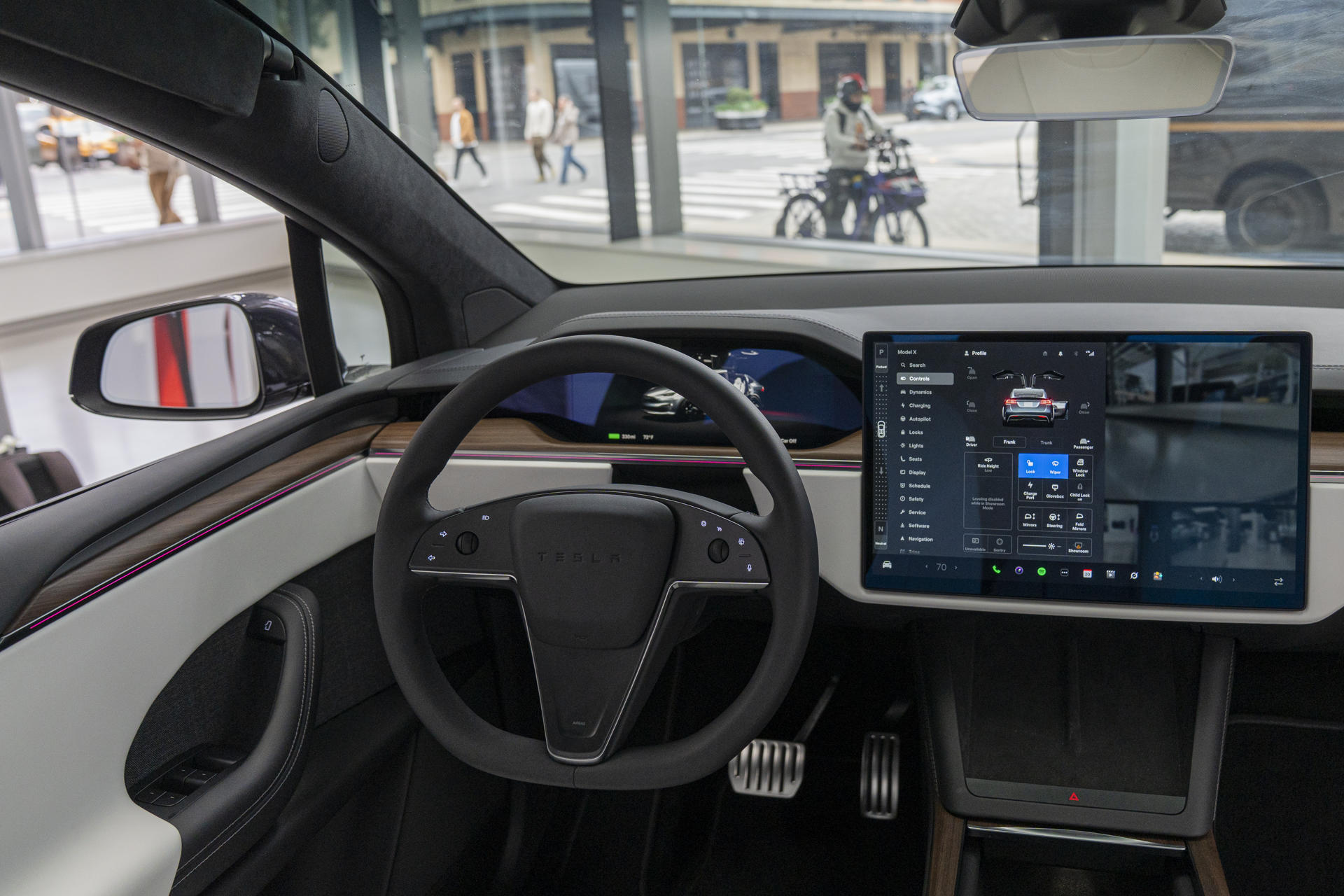 Los beneficios de Tesla caen en el tercer trimestre un 37%, a mil 373 millones de dólares