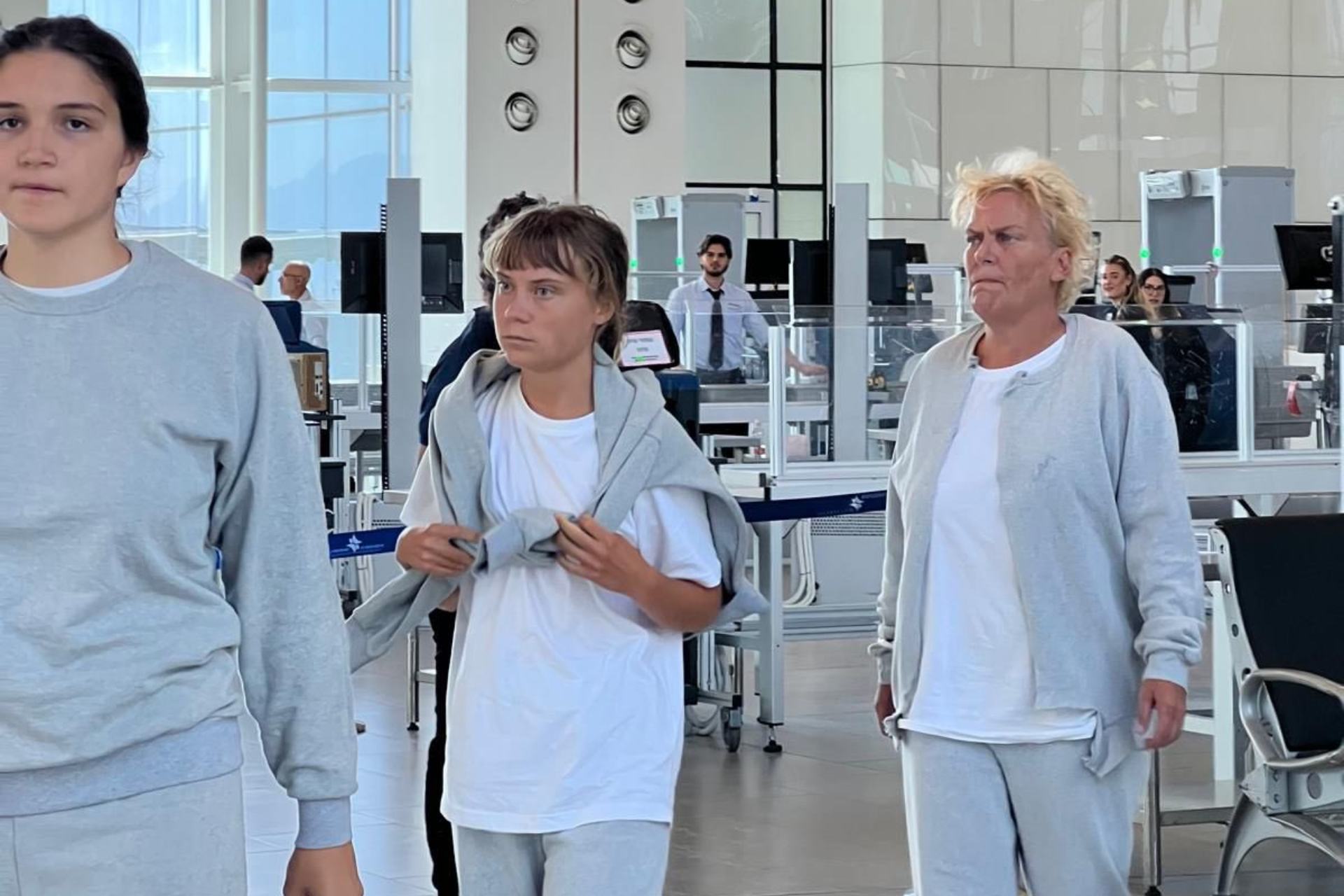 Israel deporta a otros 171 activistas de la flotilla Global Sumud, incluida Greta Thunberg Israel deporta a otros 171 activistas de la flotilla Global Sumud, incluida Greta Thunberg