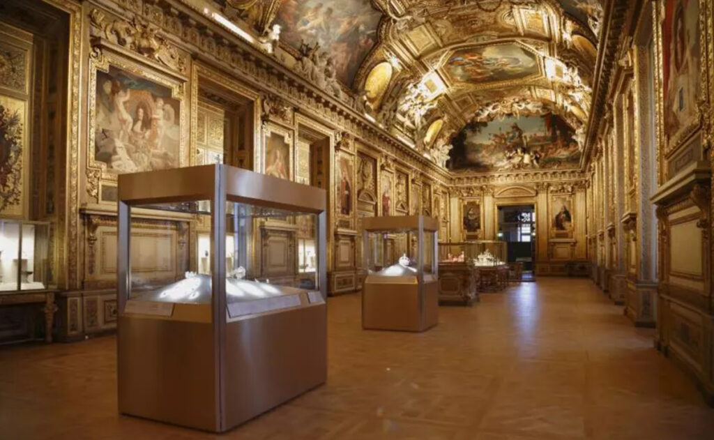Museo del Louvre anuncia reapertura de la sala del robo de octubre 2025