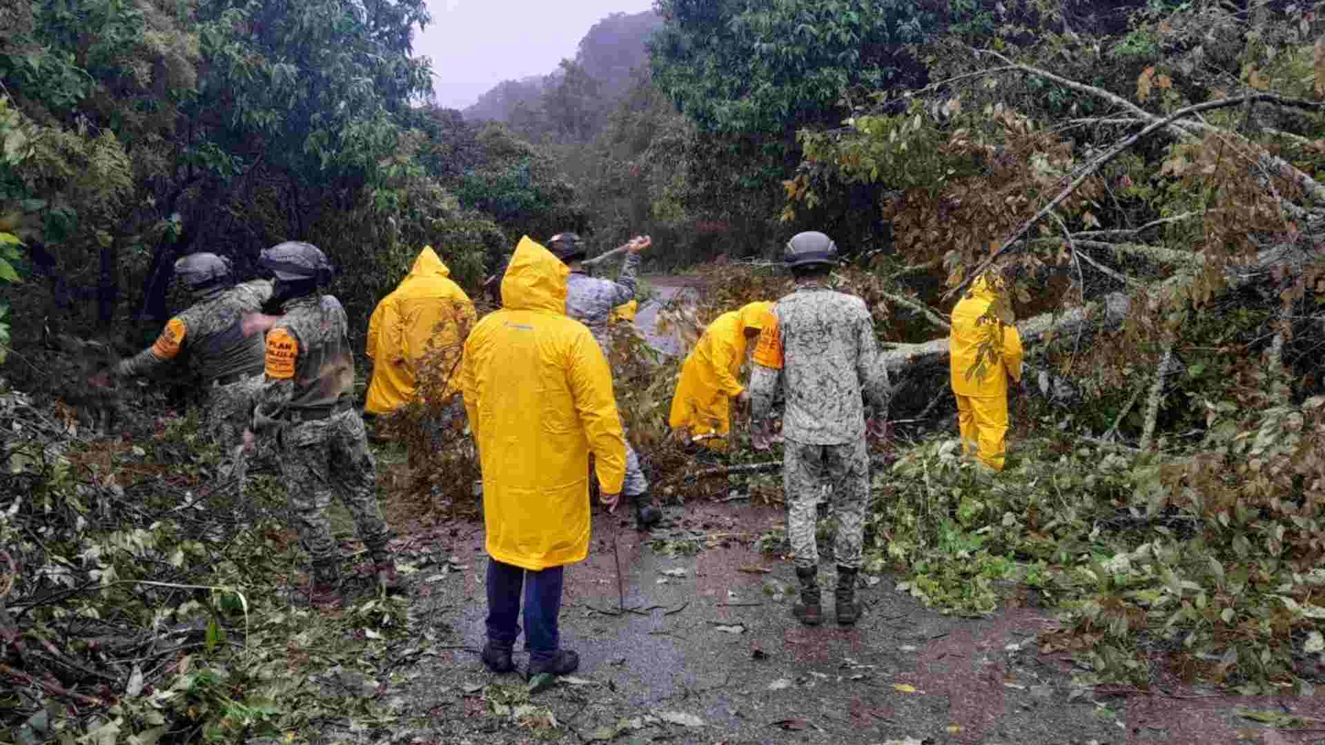 Gobierno federal refuerza acciones en apoyo a los damnificados por las lluvias Gobierno federal refuerza acciones en apoyo a los damnificados por las lluvias