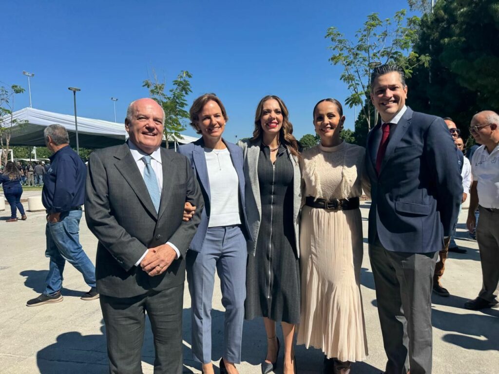 Jalisco y Platzi Lanzan "Inglés al 100" con la visión de un estado bilingüe - jalisco-y-platzi-lanzan-ingles-al-100-con-la-vision-de-un-estado-bilingue-1024x768