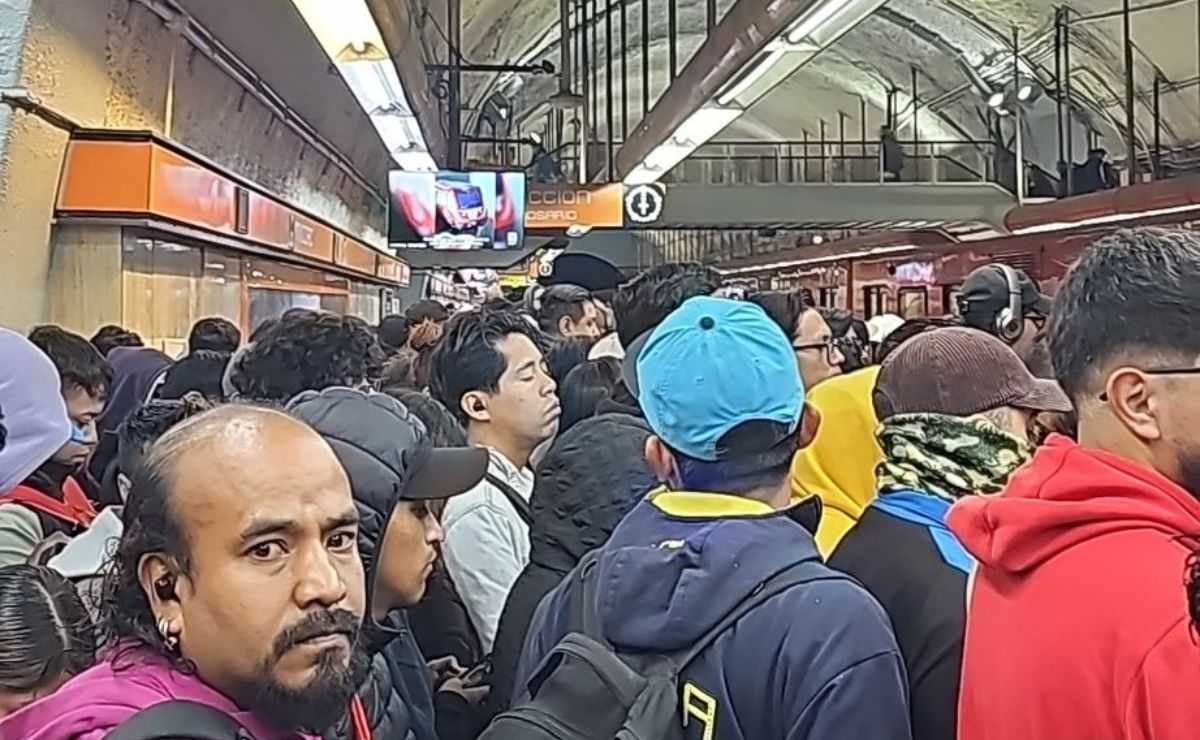 Metro CDMX, con servicio lento por revisión de tren