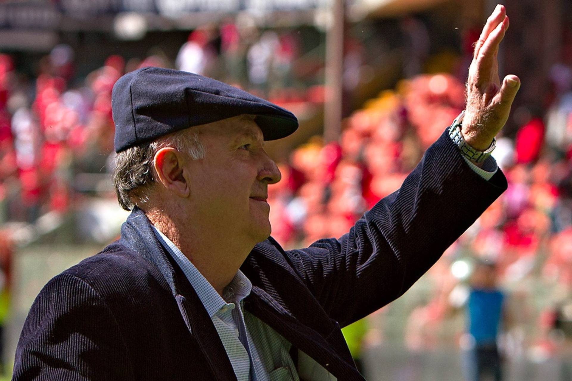 Muere Manuel Lapuente, leyenda del futbol mexicano Muere Manuel Lapuente, leyenda del futbol mexicano