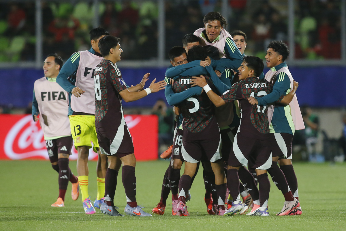 México derrota al anfitrión Chile y pasa a los cuartos de final del Mundial Sub-20 México derrota al anfitrión Chile y pasa a los cuartos de final del Mundial Sub-20