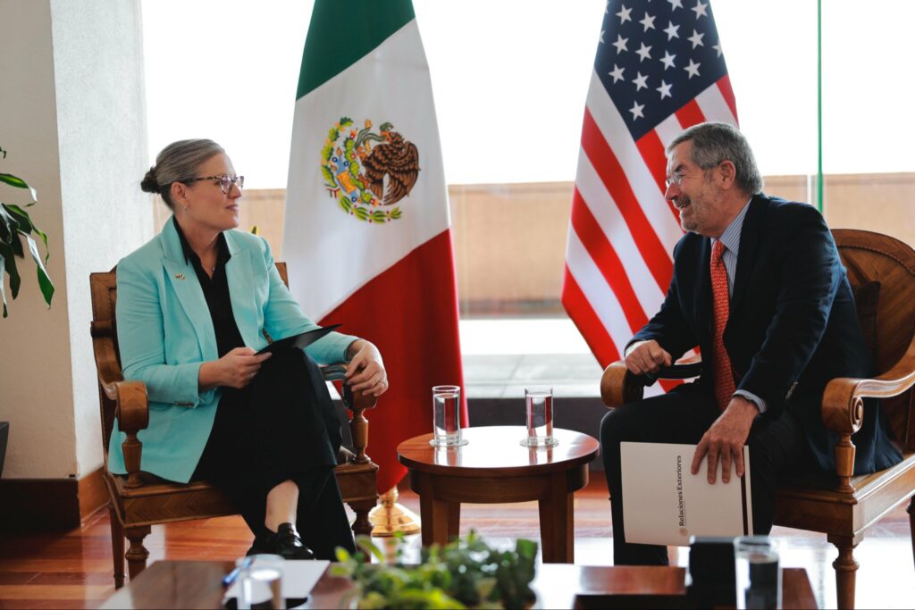 México y Arizona fortalecen cooperación en turismo e innovación tecnológica