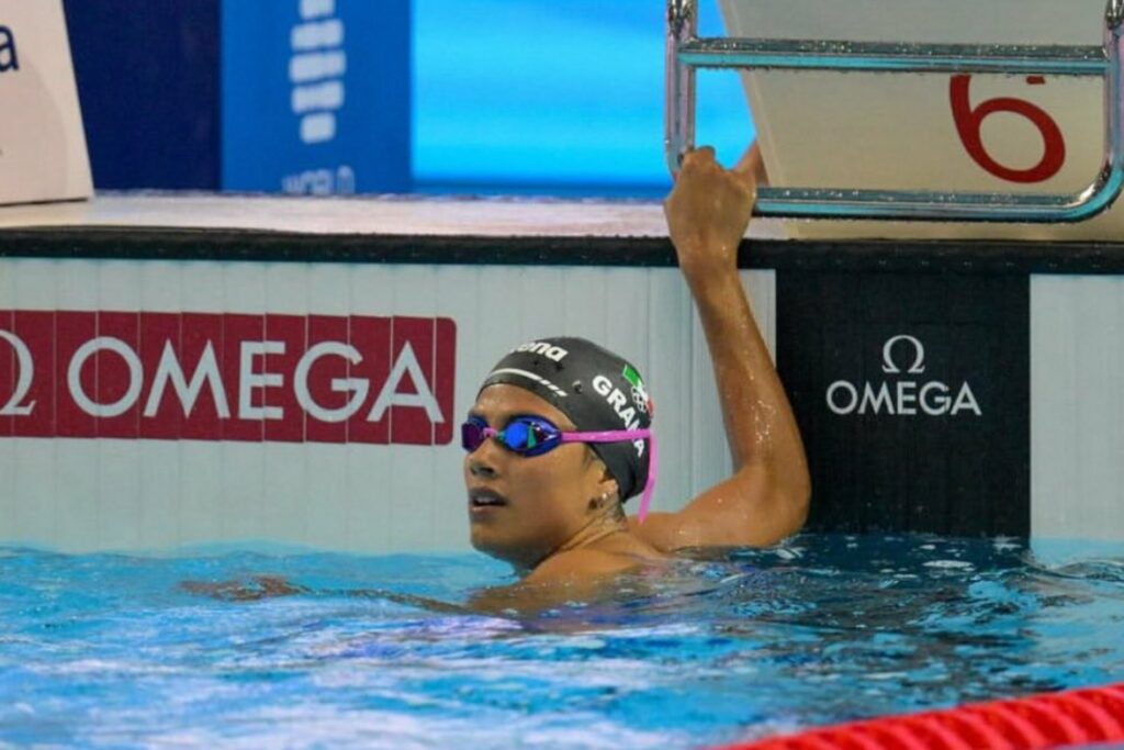 Miranda Grana hace historia con medalla de bronce en Copa del Mundo de Natación