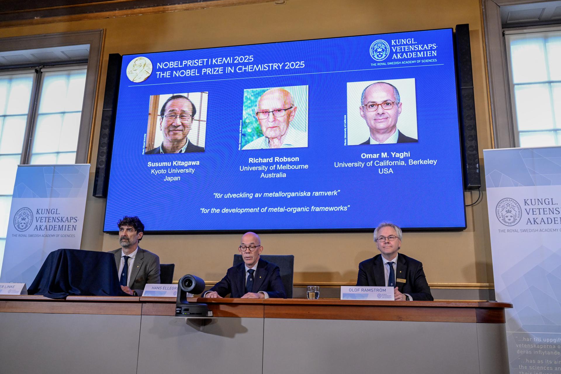 Premio Nobel de Química 2025 es para tres científicos por el desarrollo de estructuras metal-orgánicas