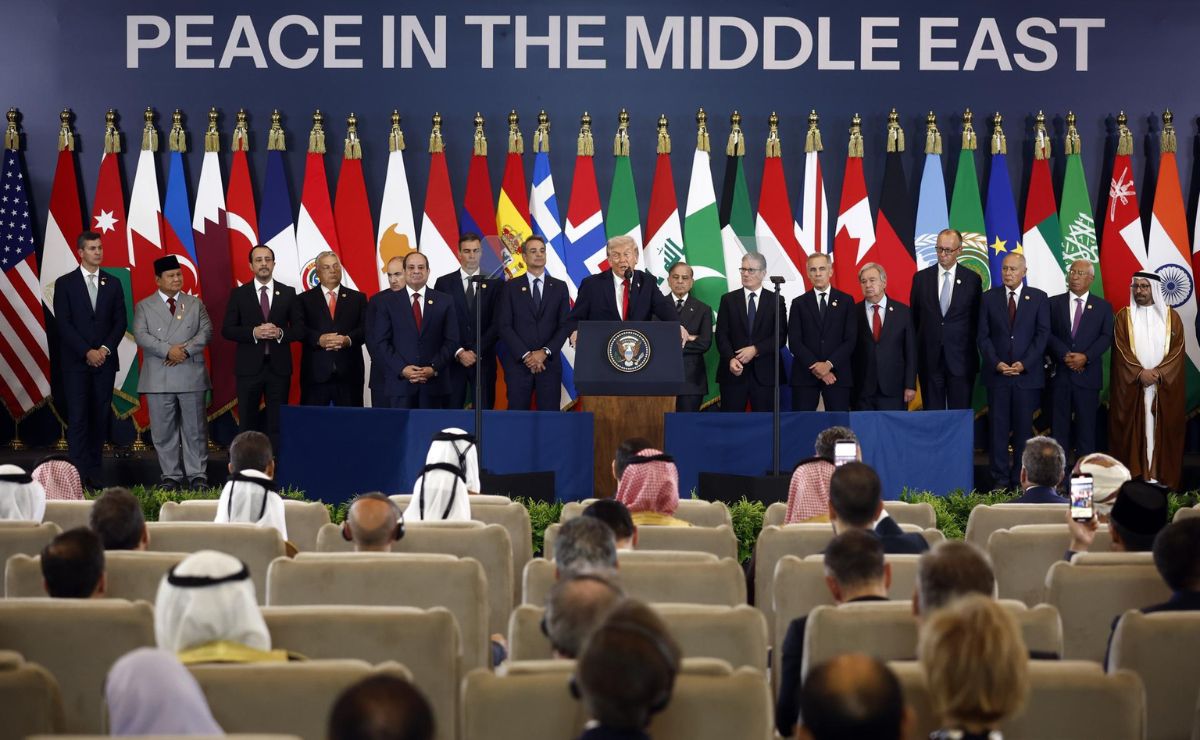 Trump proclama "la paz en Medio Oriente" en su soñada celebración del acuerdo sobre Gaza - reunion-en-egipto-para-la-firma-del-acuerdo-de-paz-entre-hamas-e-israel