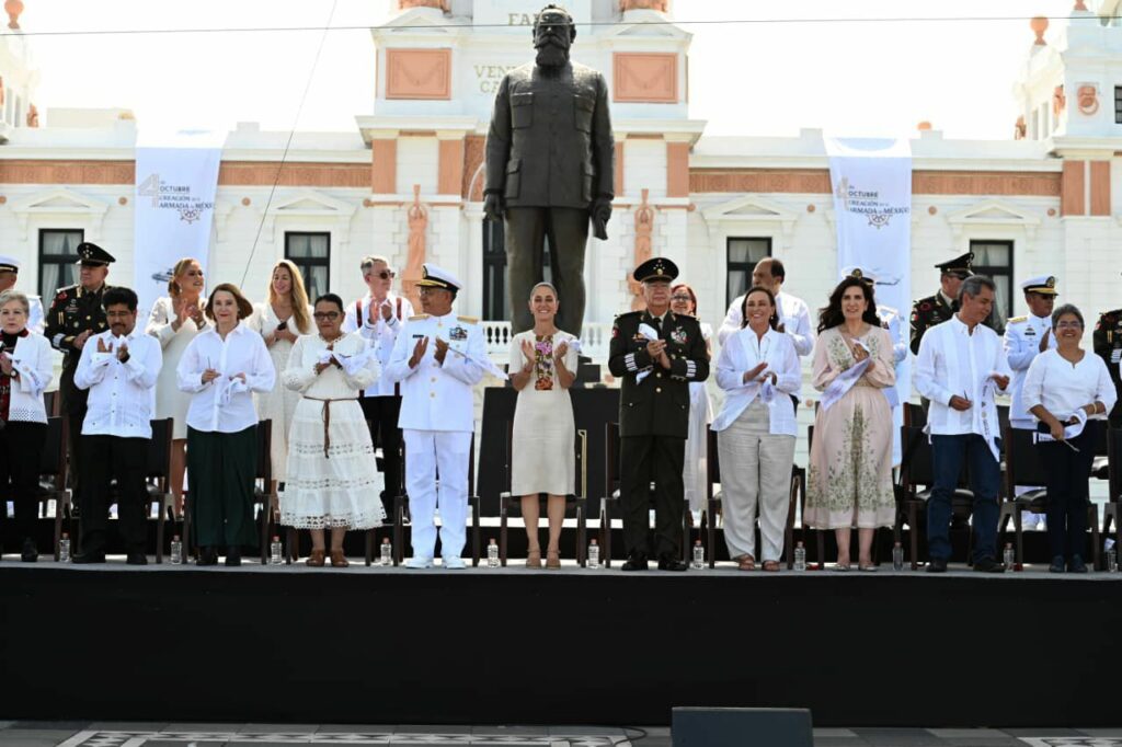 Fotos: 204 Aniversario de la Armada de México en Veracruz - semar-marina-204-aniversario-armada-mexico-5-1024x682