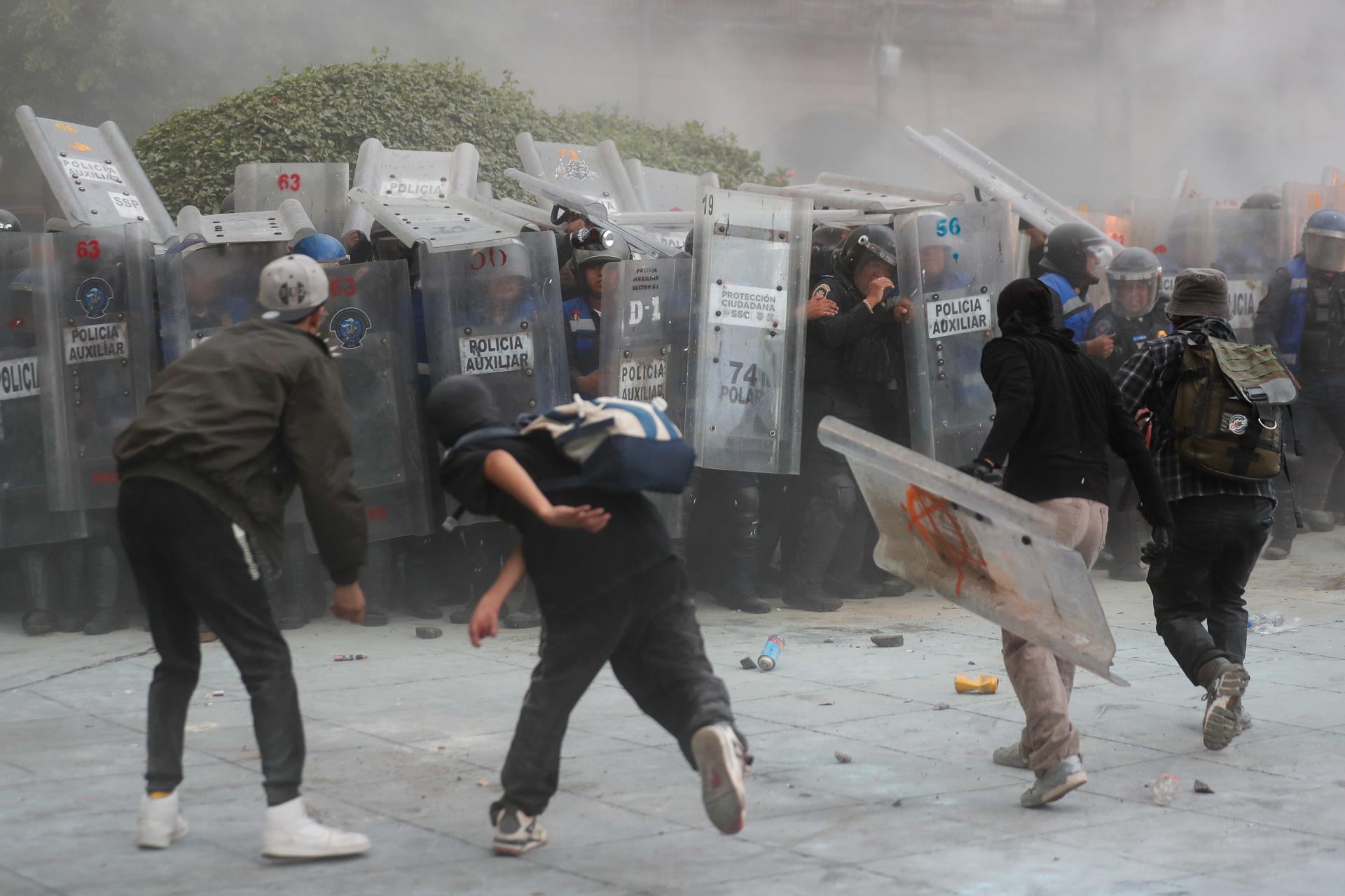 Policía CDMX actuó con prudencia y cabeza fría durante la violencia en marcha del 2 de octubre: Pablo Vázquez Policía CDMX actuó con prudencia y cabeza fría durante la violencia en marcha del 2 de octubre: Pablo Vázquez