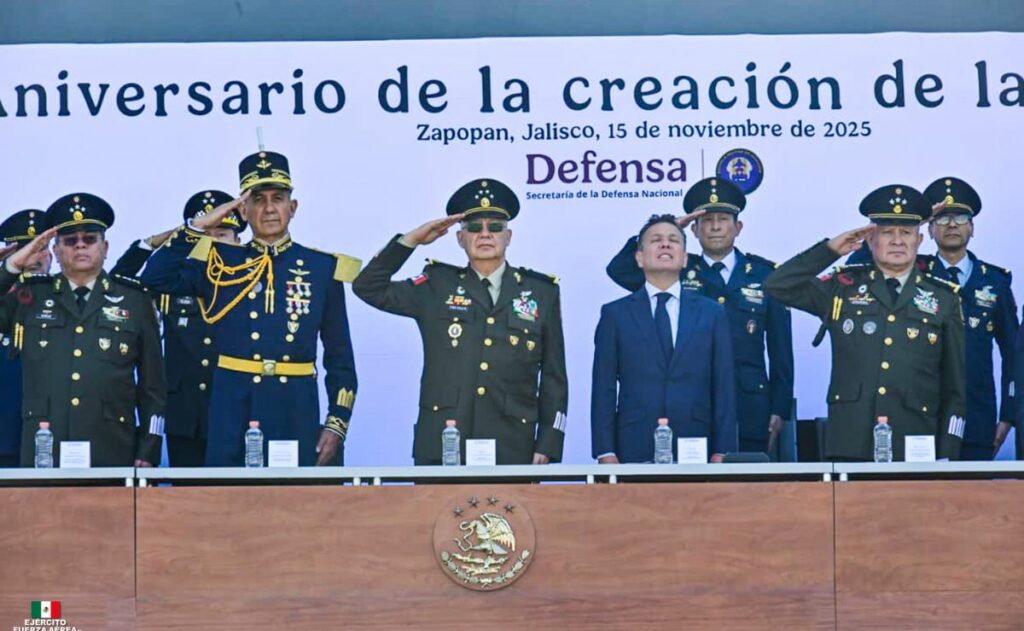 Secretario de Defensa resalta origen de la aviación militar en 110 Aniversario de la Escuela Militar de Aviación