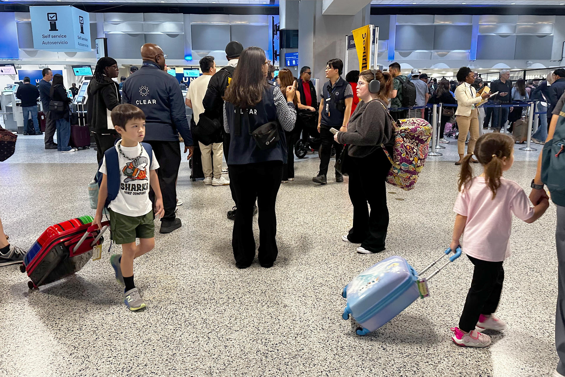 La reducción del tráfico aéreo por el cierre del Gobierno en EE.UU. podría llegar al 20 %