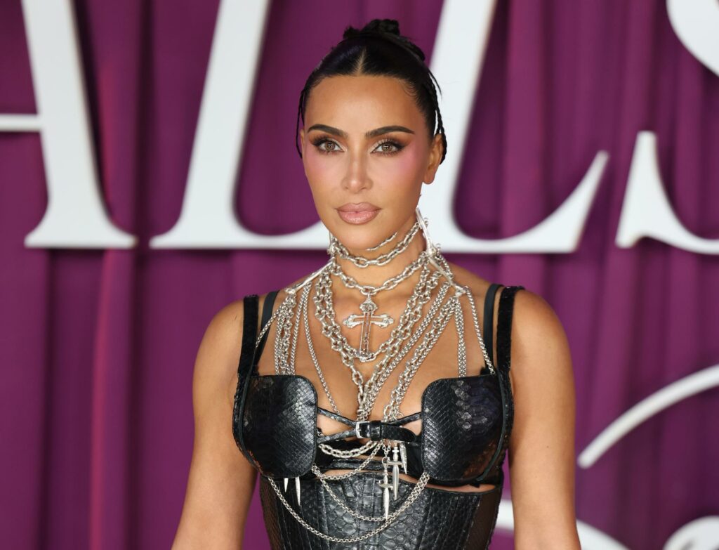 Kim Kardashian lleva su formación de abogada y su experiencia en divorcios a ‘All’s Fair’