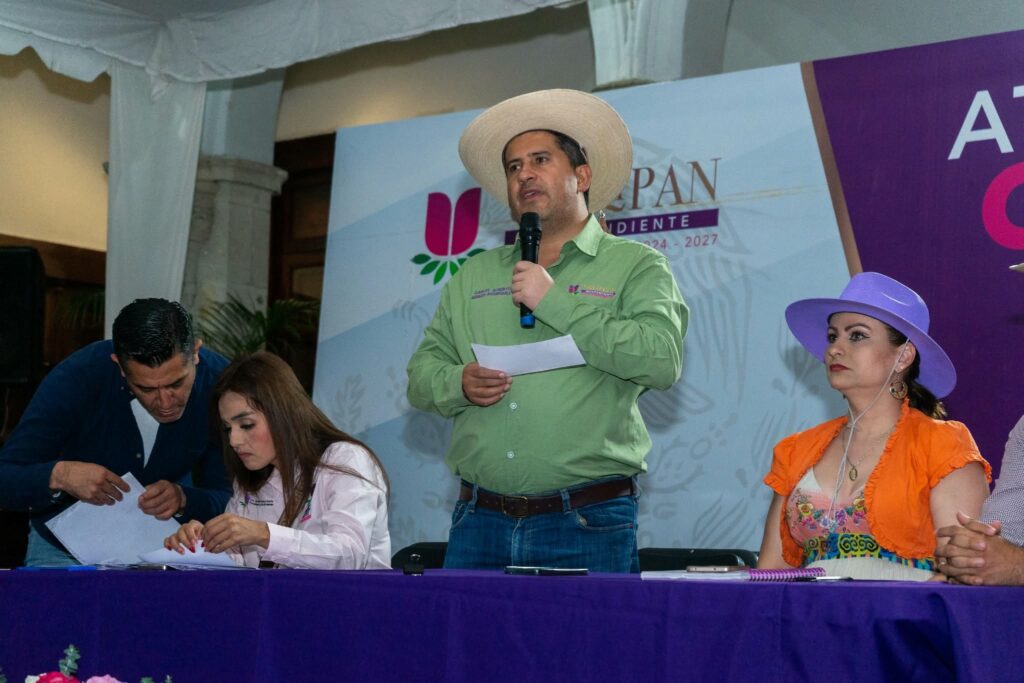Sheinbaum condena el asesinato del alcalde de Uruapan, Carlos Manzo