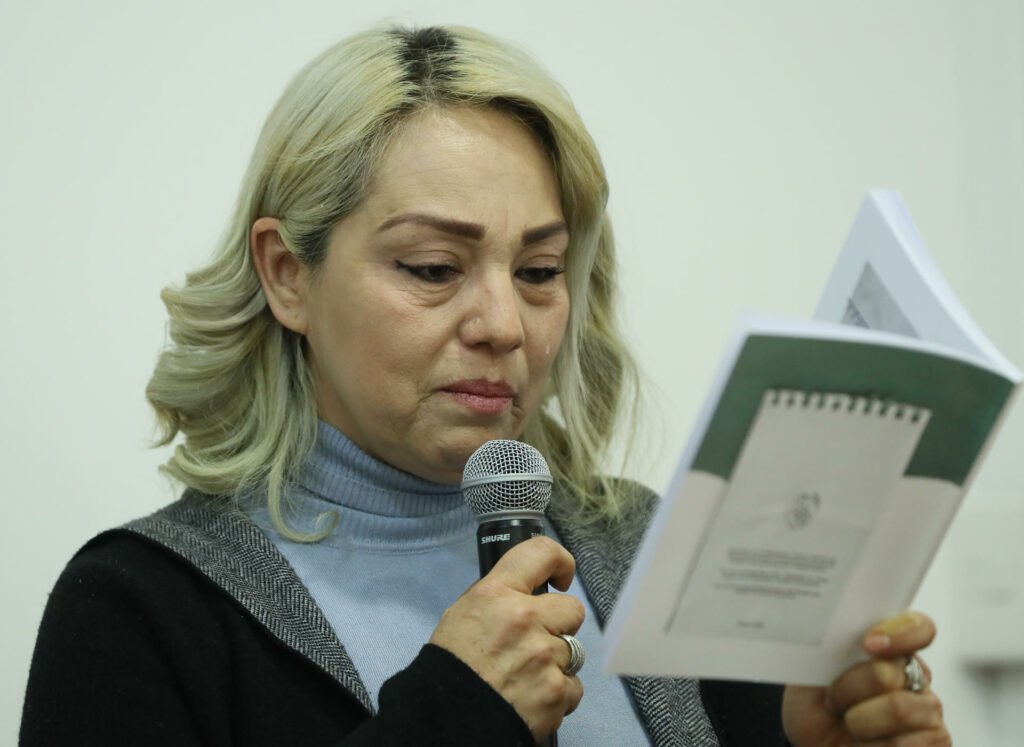 ‘Mi grito y mi silencio’, un libro que reclama a versos las personas desaparecidas en Guanajuato - 5c7a5c005f01057ad6e77ef483dd79cd77c494ccw-1024x747