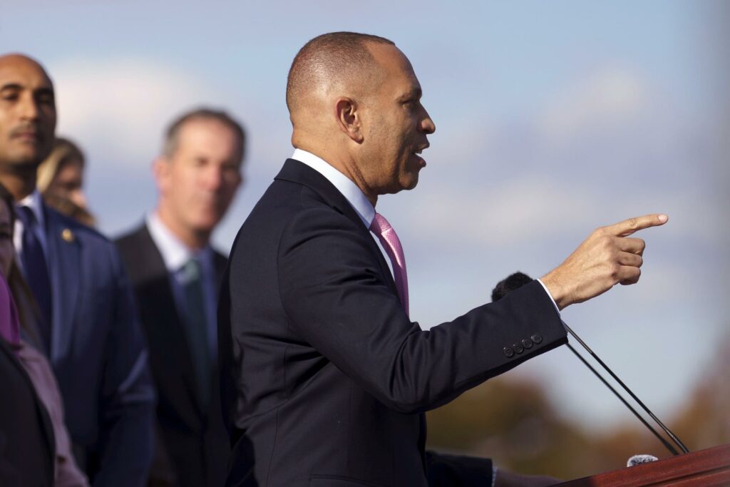 Demócratas de la cámara baja de EE.UU. presentarán iniciativa para extender 3 años Obamacare