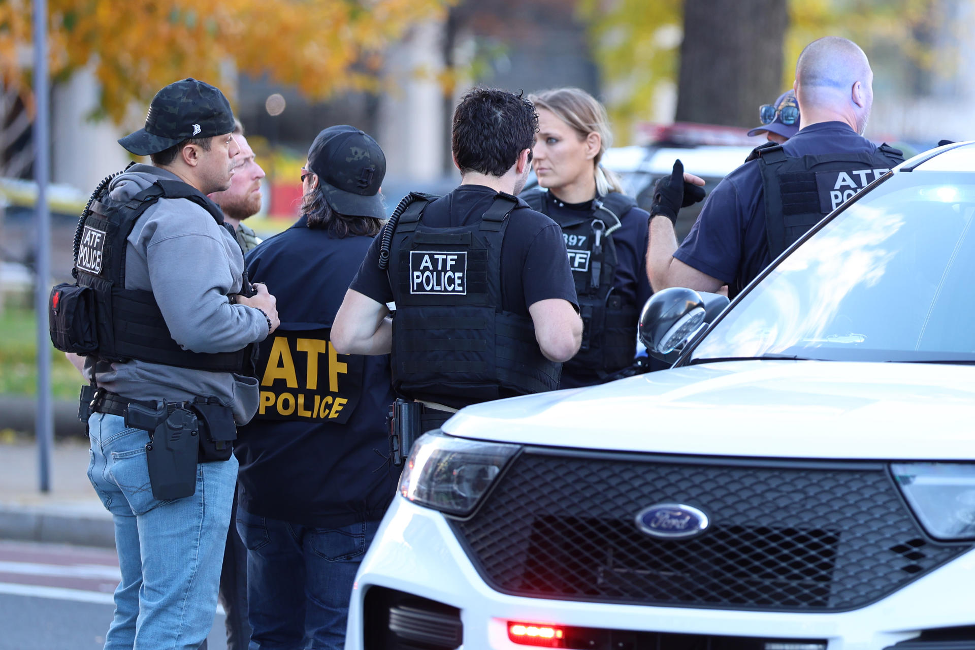 EE.UU. suspende solicitudes migratorias de afganos tras ataque a la Guardia Nacional