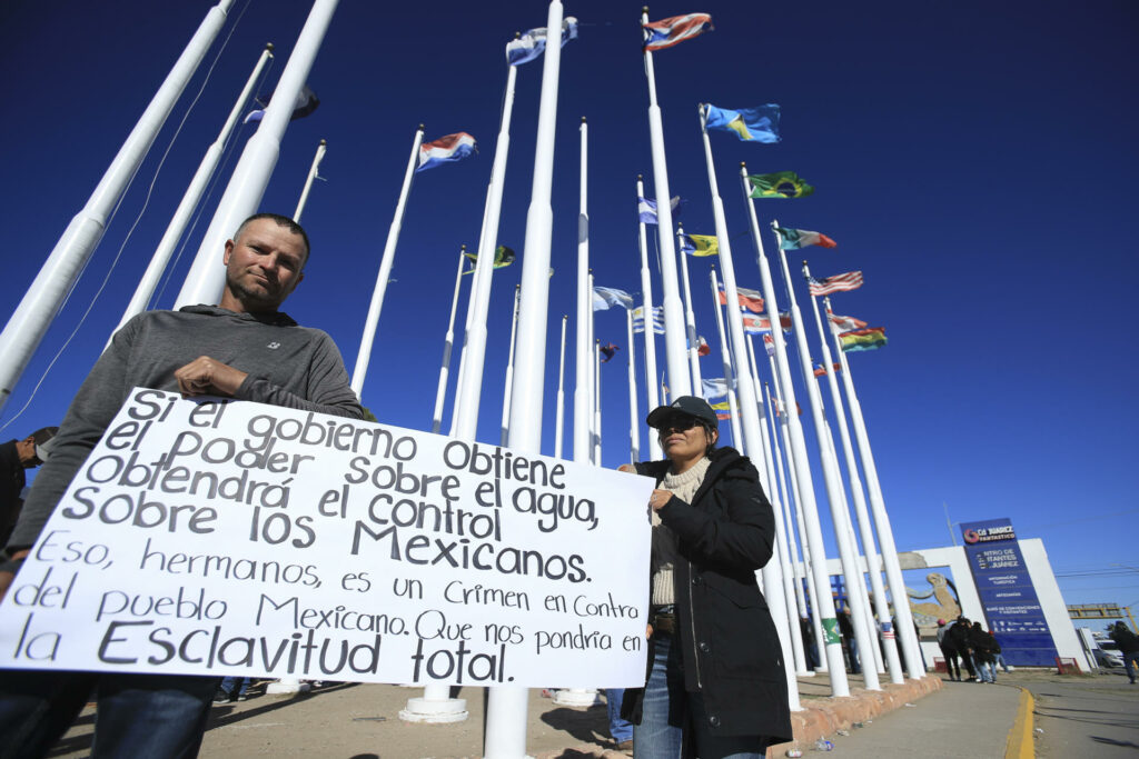 Agricultores bloquean aduanas fronterizas en Ciudad Juárez durante de paro nacional - ae8b0d2633b43cb5459dfbb8bd4c2a1c04a3507bw-1024x683