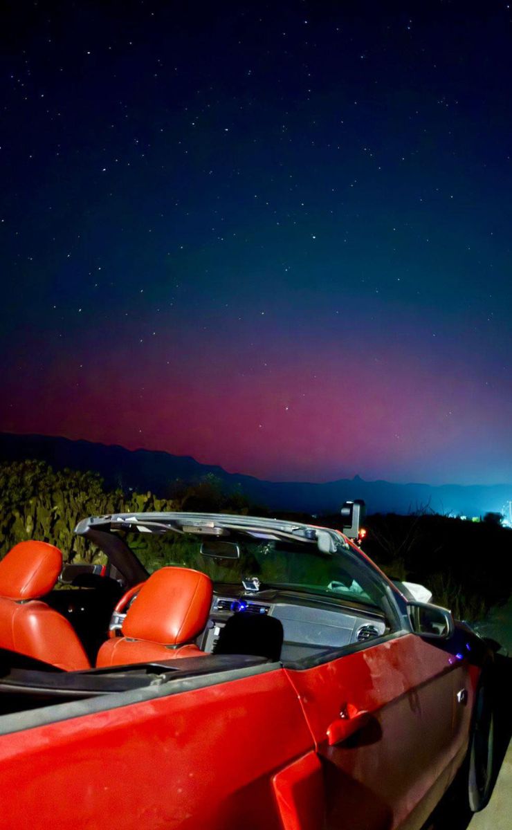 Auroras boreales sorprenden a habitantes de Nuevo León - aurora-boreal-vista-desde-garcia-nl