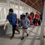 Una ola de restricciones migratorias “al tercer mundo” sacude a EE.UU. tras el tiroteo en DC