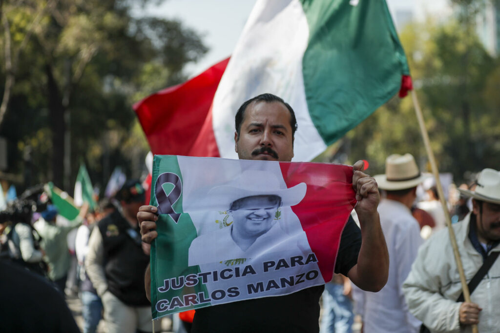 Más policías que asistentes en la segunda marcha de la Generación Z en CDMX - bd610f4e971dbb946c891338295e5de552ac91b4w-1024x683