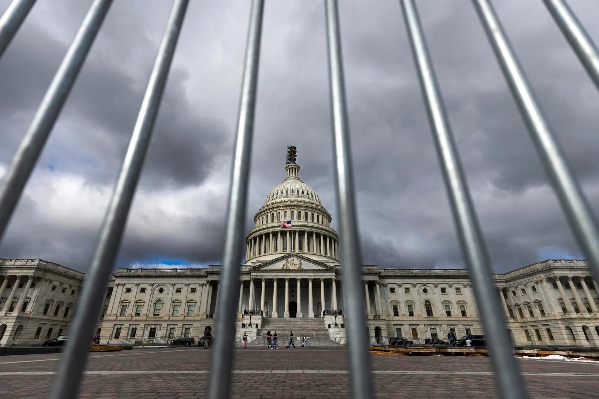 Cierre de Gobierno en EE.UU. rompe récord como el más largo en la historia del país