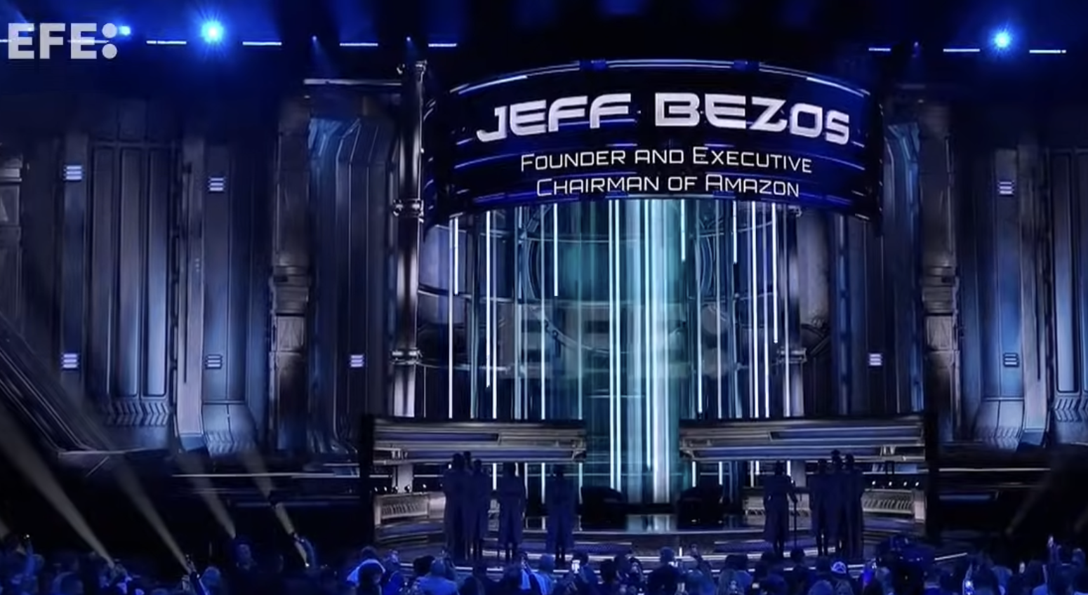 El empresario Jeff Bezos busca construir centros de datos en el espacio con Blue Origin