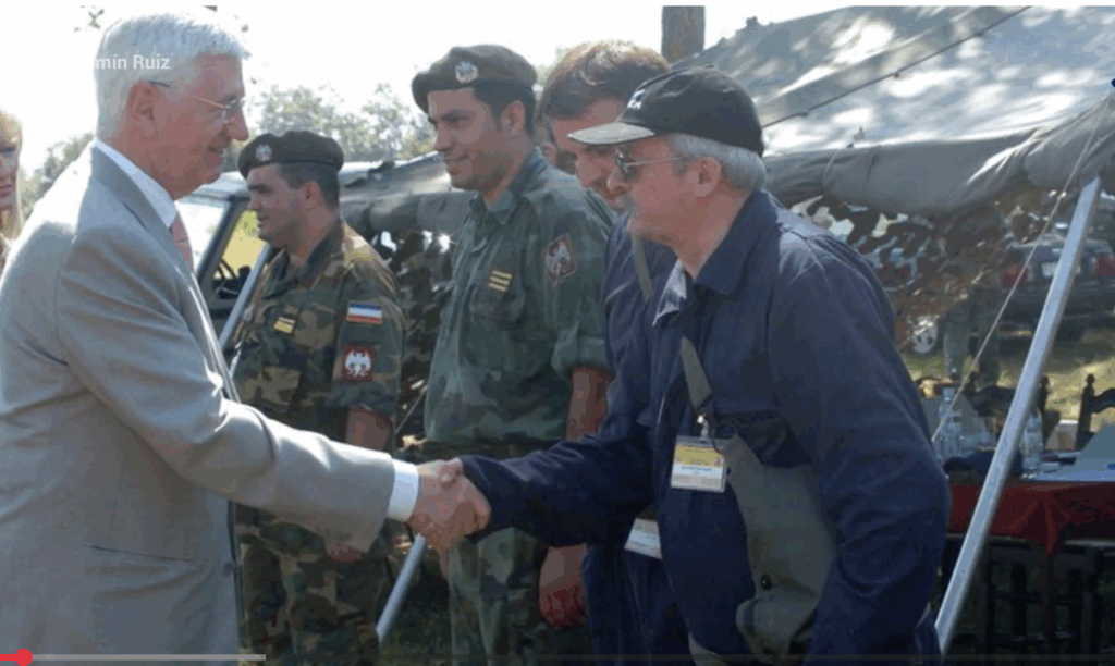 El maestro que convirtió el desarme de armas nucleares en una lección de paz