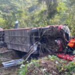 Choque en super carretera a Puerto Escondido deja al menos un muerto