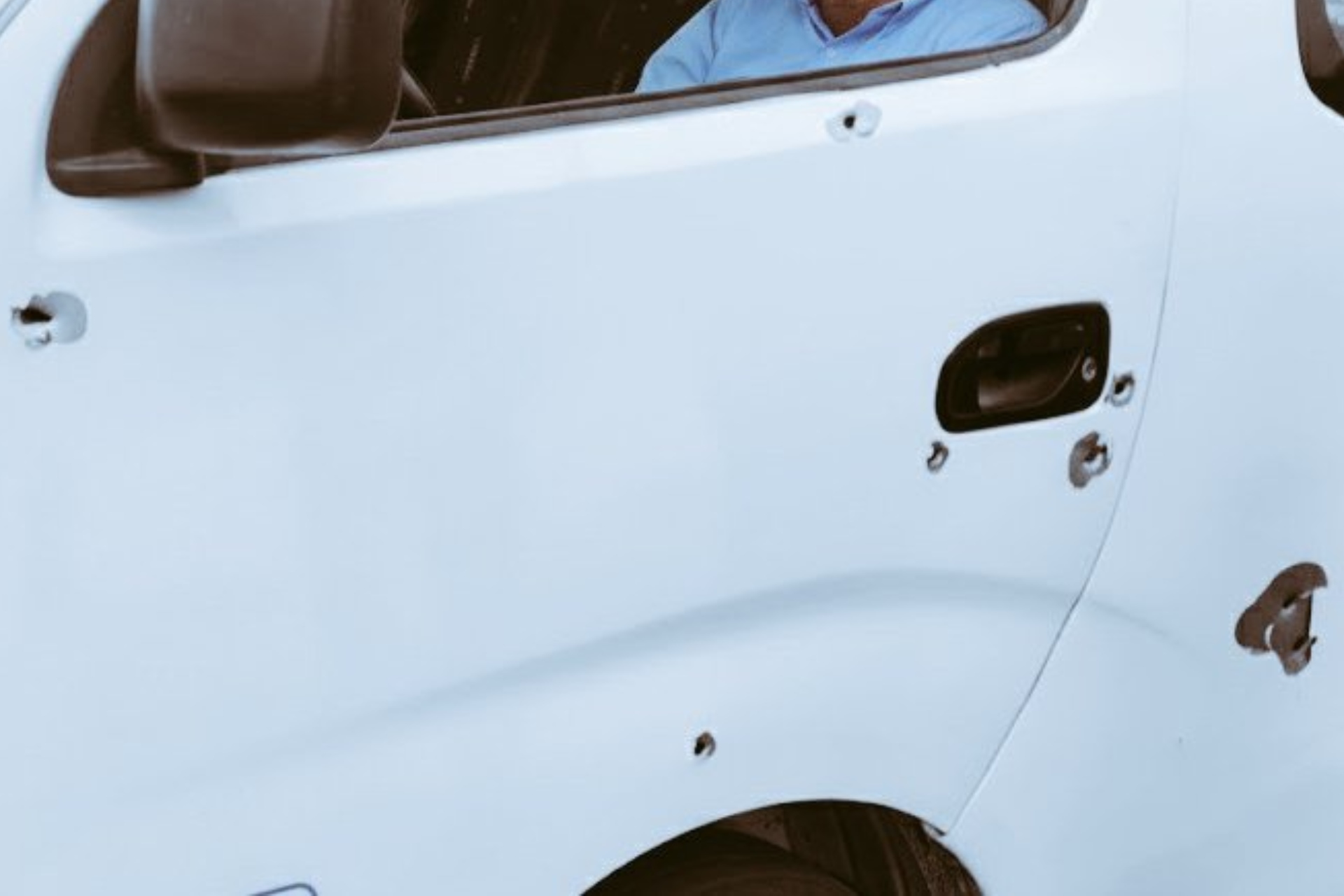 Atacan a balazos a conductor de combi en la autopista México-Pachuca