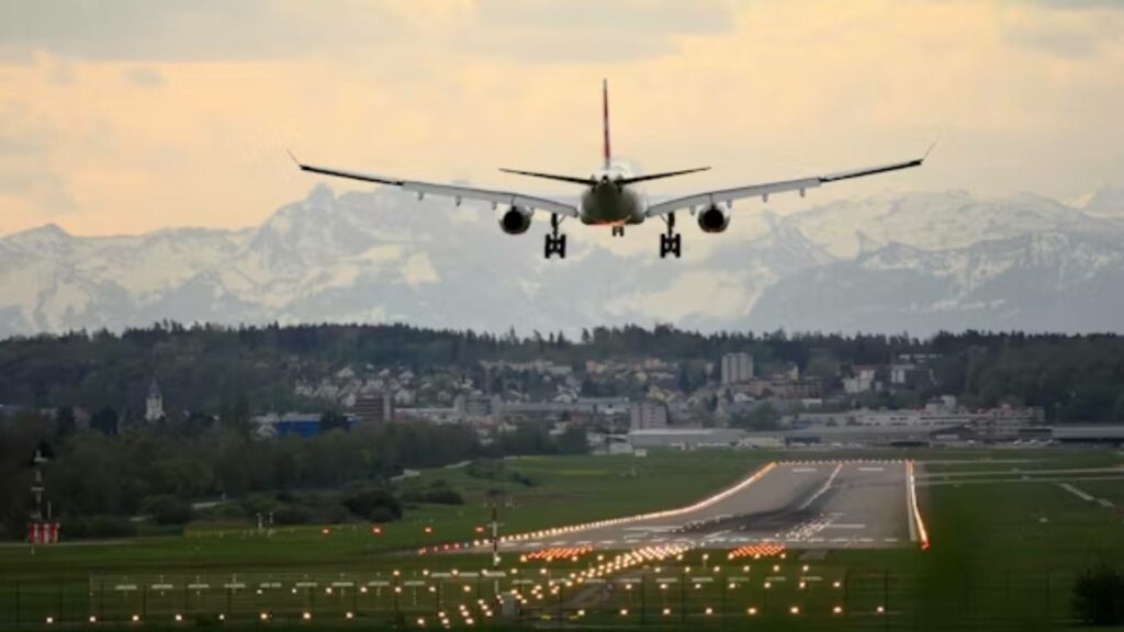 EE.UU. disminuirá 10 % la actividad de 40 aeropuertos por el cierre del Gobierno