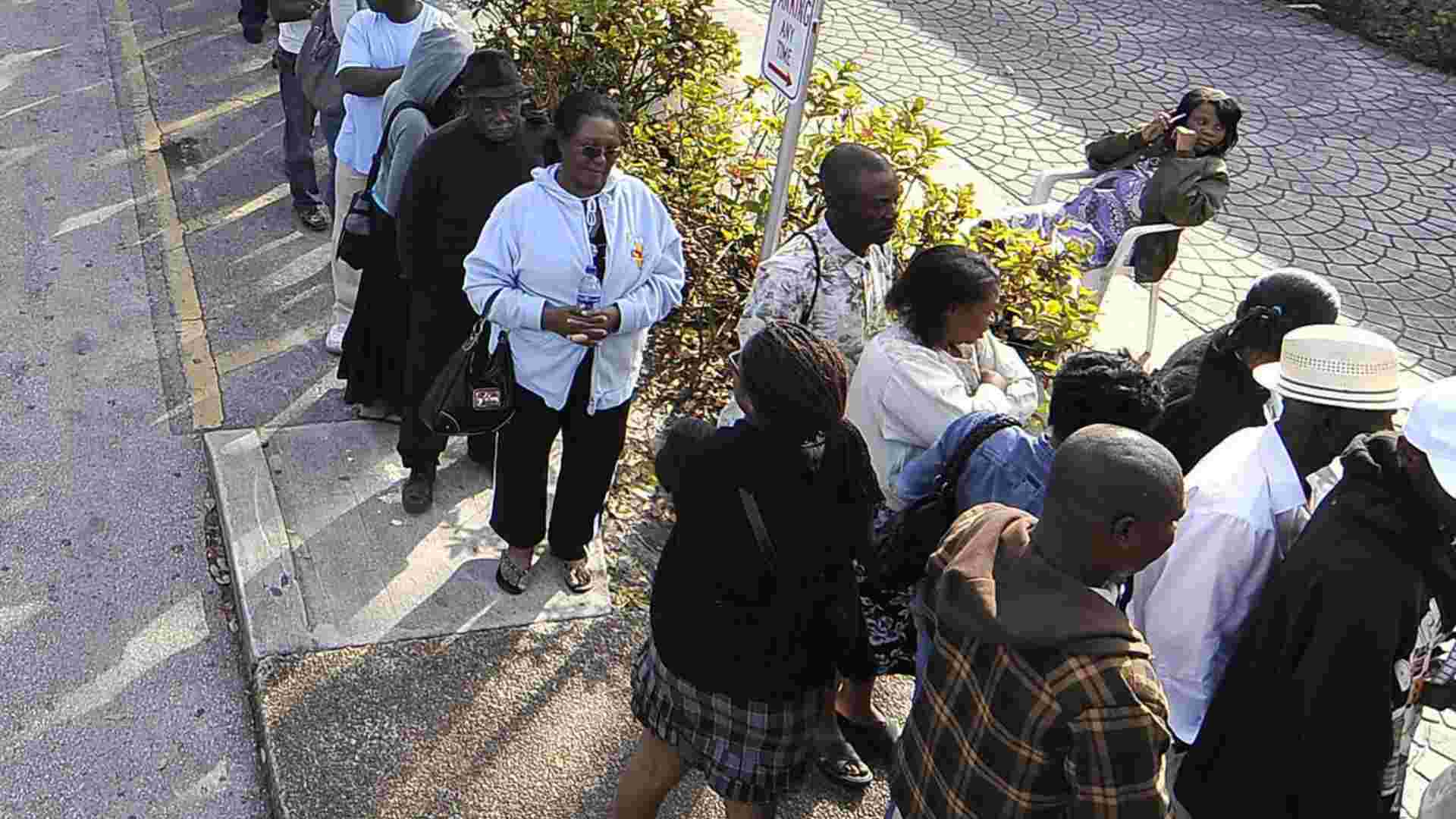 EE.UU. terminará el TPS que protege a más 350 mil haitianos de la deportación en febrero