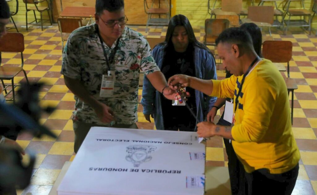 Honduras vive una de las elecciones más complejas e intensas en América Latina