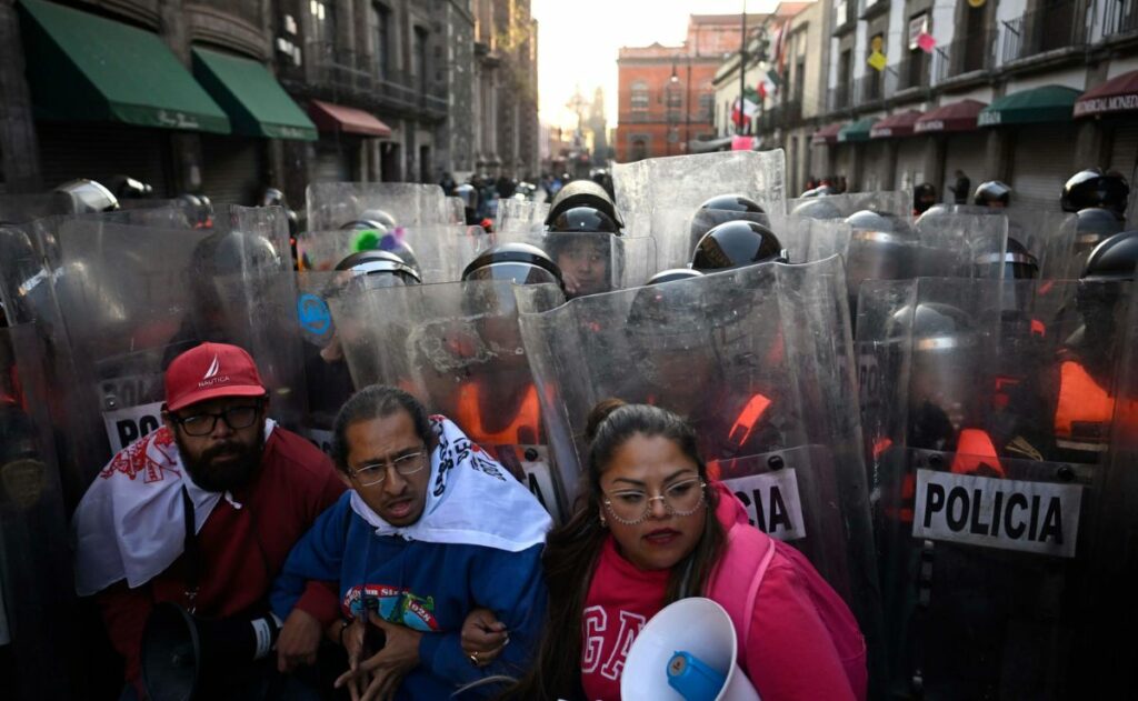 CNTE amenaza con huelga nacional durante el Mundial 2026