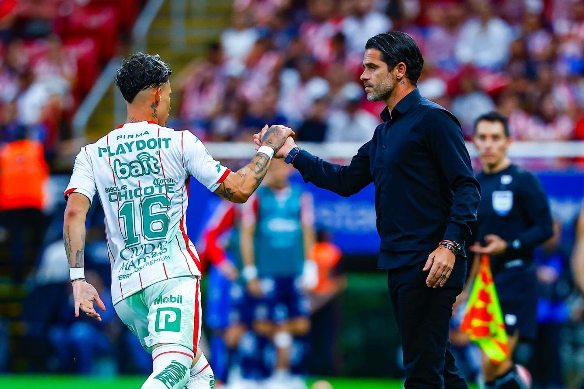 Necaxa despide al entrenador Fernando Gago