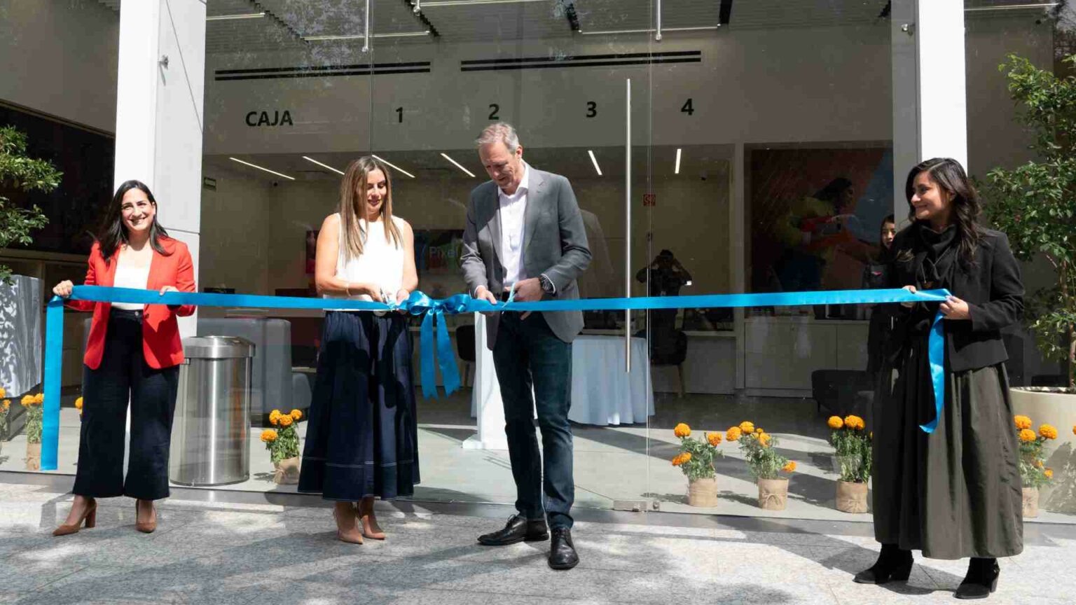 Google abre el primer centro de atención para dispositivos Pixel en ...