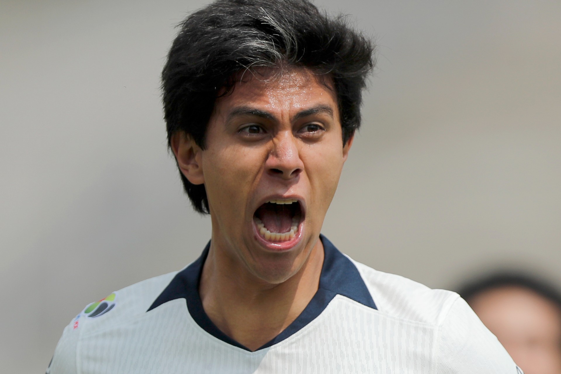 Pumas de la UNAM confirma el tiempo en que José Juan Macías estará fuera de las canchas