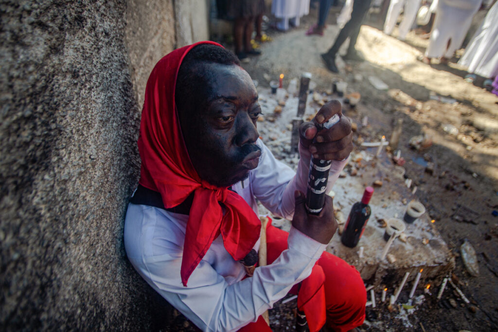 La violencia silencia el Día de Muertos en Haití - la-violencia-silencia-el-dia-de-muertos-en-haiti-2-1024x683