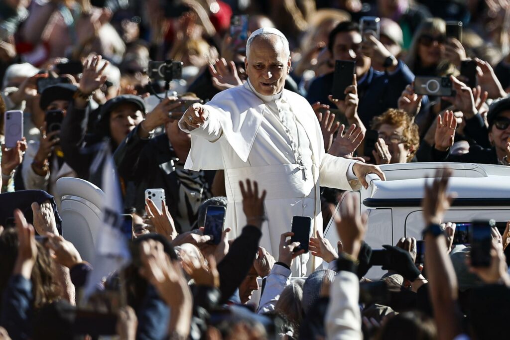 León XIV pide rezar por todos los que sufren los conflictos armados en todo el mundo