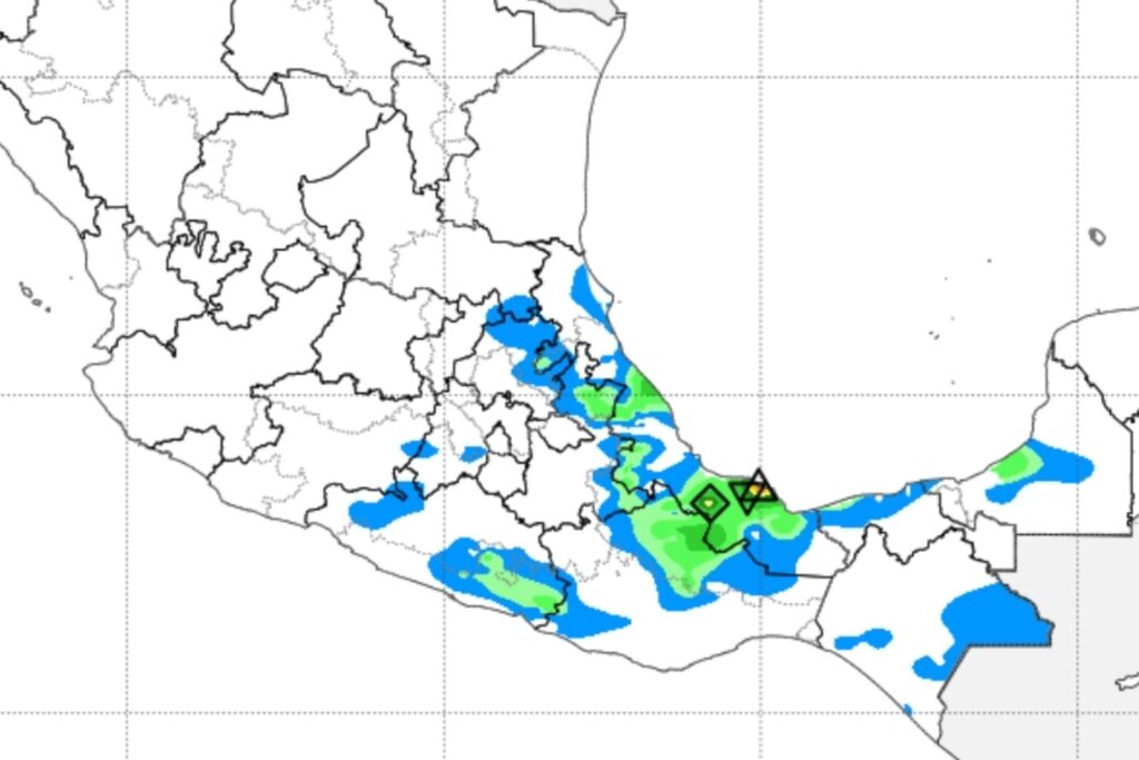 Instalan puestos de mando por pronóstico de fuertes lluvias en Puebla, Veracruz e Hidalgo