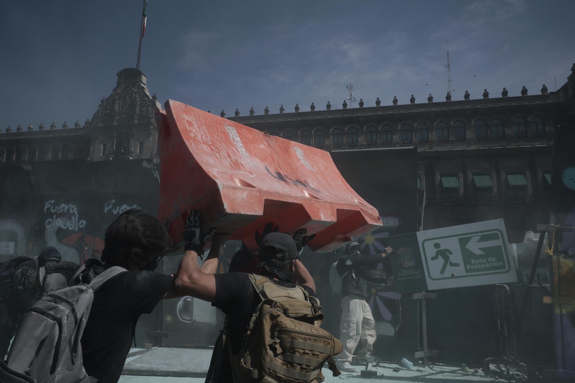 Hay 40 detenidos por violencia en la Marcha de la ‘Generación Z’: César Cravioto