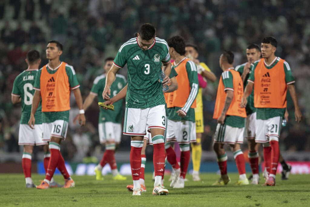 México se mide ante Paraguay con la necesidad de un triunfo, ¿dónde ver el partido?