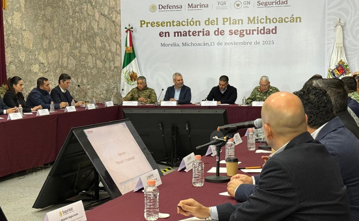 Marina despliega mil 700 elementos para Operación Michoacán por la Paz - presentacion-del-plan-michoacan