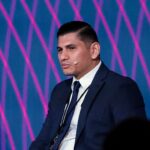 Profesor Sergio Juárez invita a usar la IA en aulas con “sentido humanista”