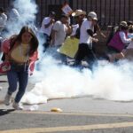 Protesta en Morelia, Michoacán, por homicidio del alcalde Carlos Manzo termina en violencia