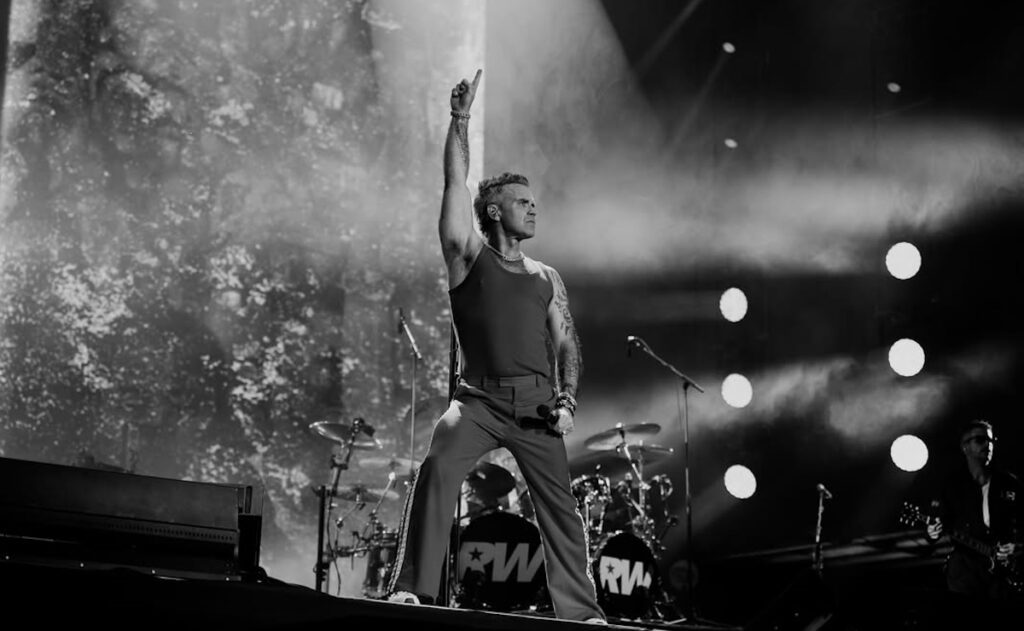 Robbie Williams alerta sobre deterioro de su vista tras recurrir a inyecciones para bajar de peso