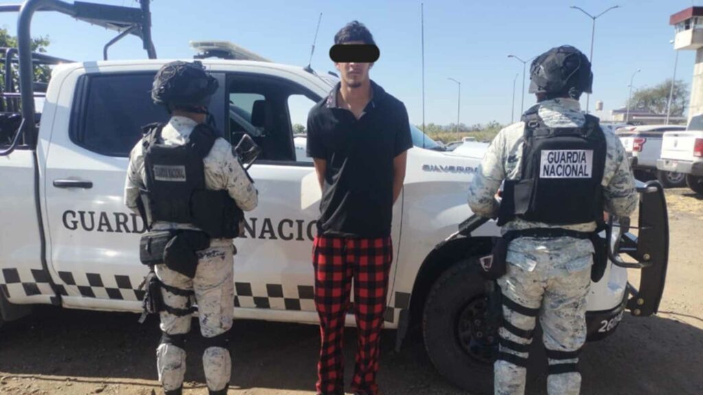 Sedena reporta 83 detenidos y amplio aseguramiento en Michoacán - sedena-reporta-83-detenidos-y-amplio-aseguramiento-en-michoacan-2-1024x576