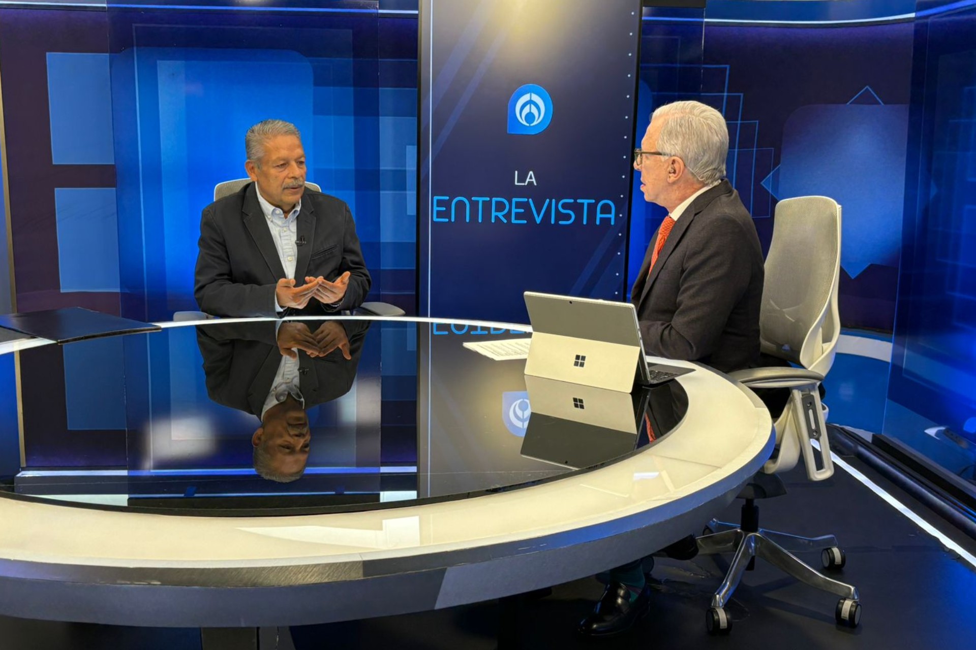 “En revisión del T-MEC se debe escuchar a trabajadores y sindicatos”: Tereso Medina, secretario general adjunto de CTM “En revisión del T-MEC se debe escuchar a trabajadores y sindicatos”: Tereso Medina, secretario general adjunto de CTM