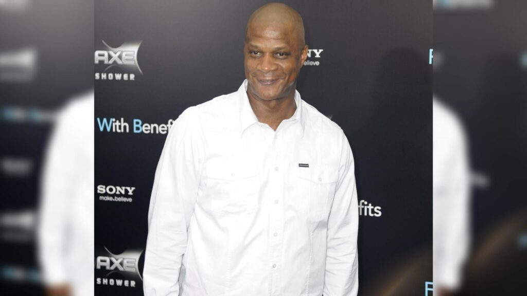 Trump indulta al exbeisbolista Darryl Strawberry acusado de evasión fiscal y posesión de cocaína